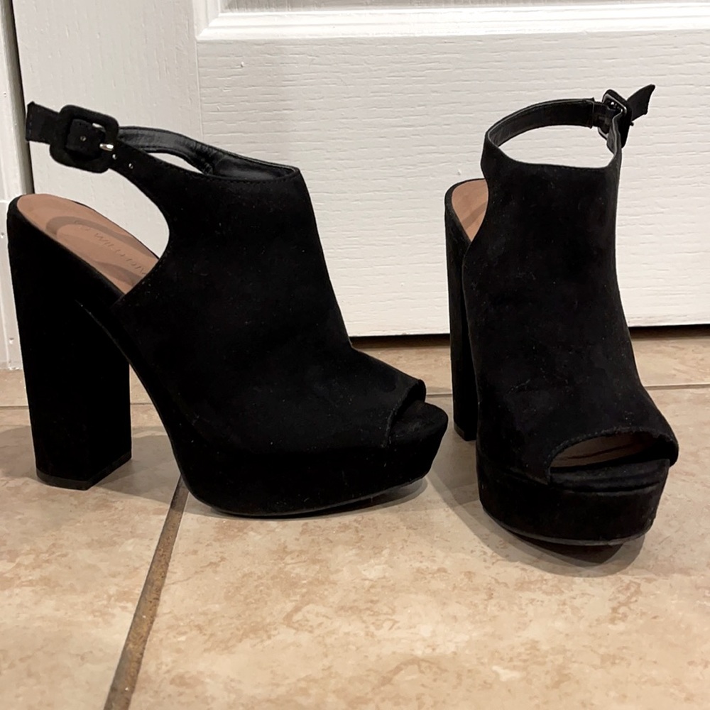 Black suede open toed platform - worn once